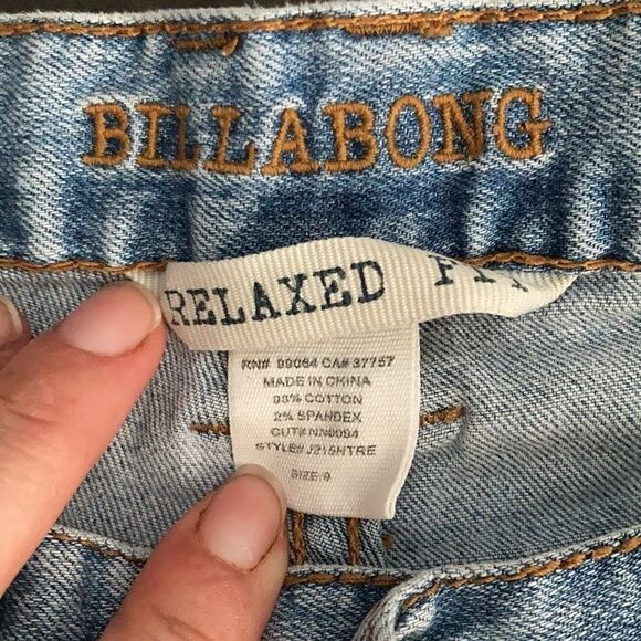 Billabong distressed folded denim Relaxed fit - Picture 3 of 8